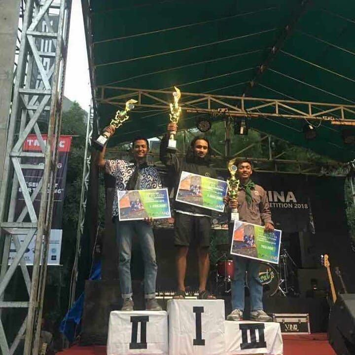 Juara 2 lead mapala putra pada lomba Tursina National Wall Climbing Competition 